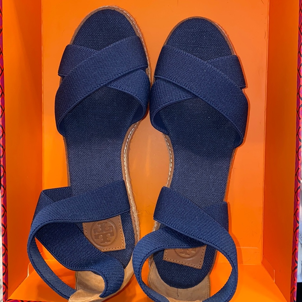 *Authentic* Tory Burch Frieda Platform Espadrille Stretch Sandals.
